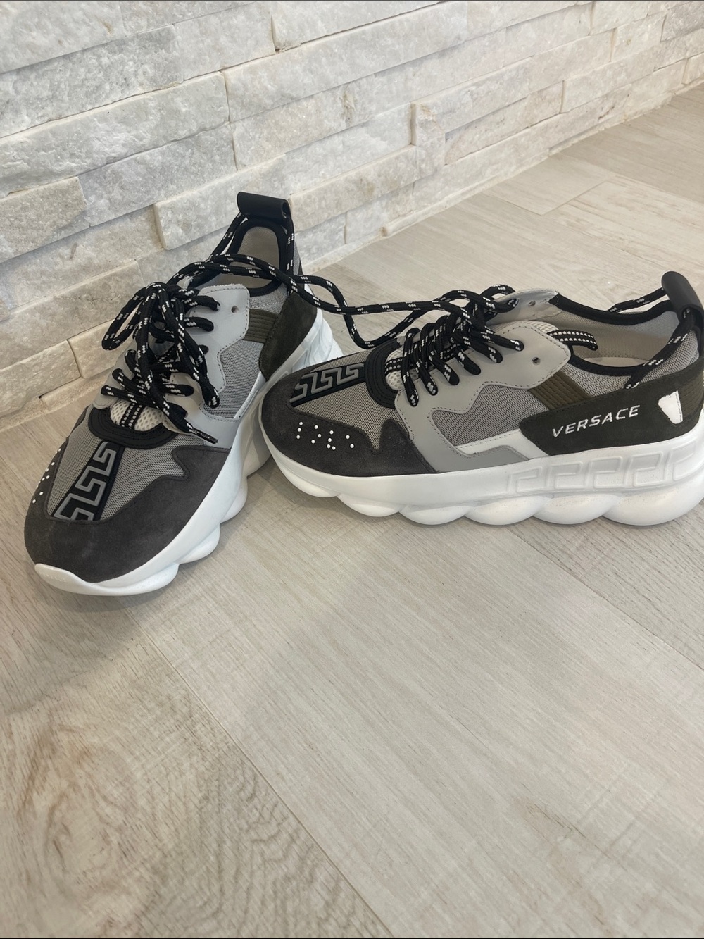Versace Men’s Black, Gray & White Chain-Detail Sneakers NEW